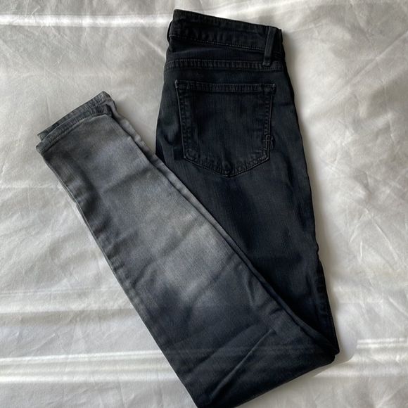 Rich & Skinny Black Ombré Skinny Jeans, size 25 - Picture 1 of 3
